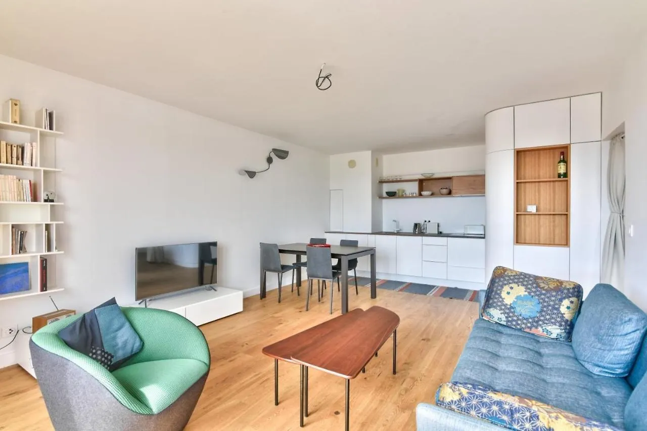 Very Nice T2 - Paris 20 0*,  France